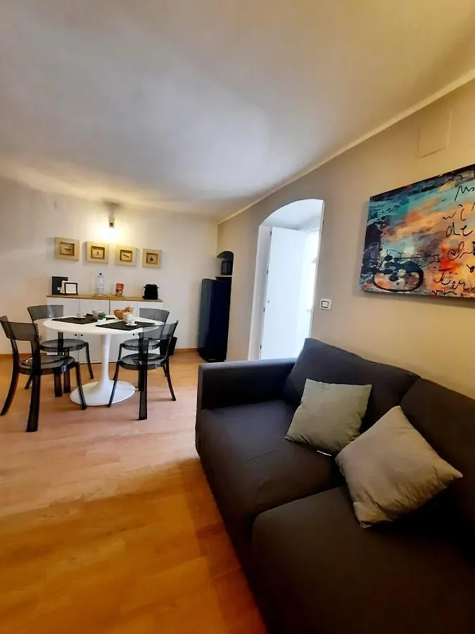 Petruzzelli Bari Apartment 0*,  Italien