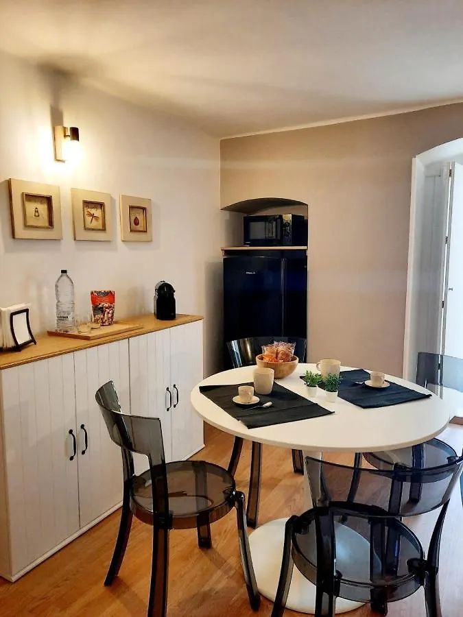 Petruzzelli Bari Apartment